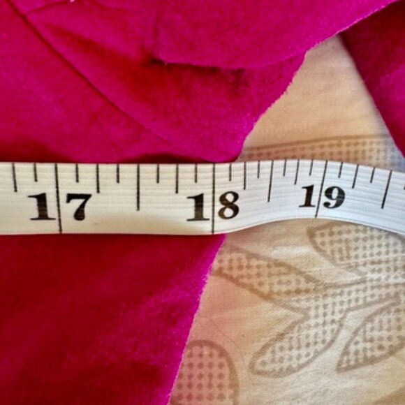 Danier Vintage 80s/90s Fuchsia Pink and Black Suede Leather Blazer and Skirt Set - Picture 11 of 16